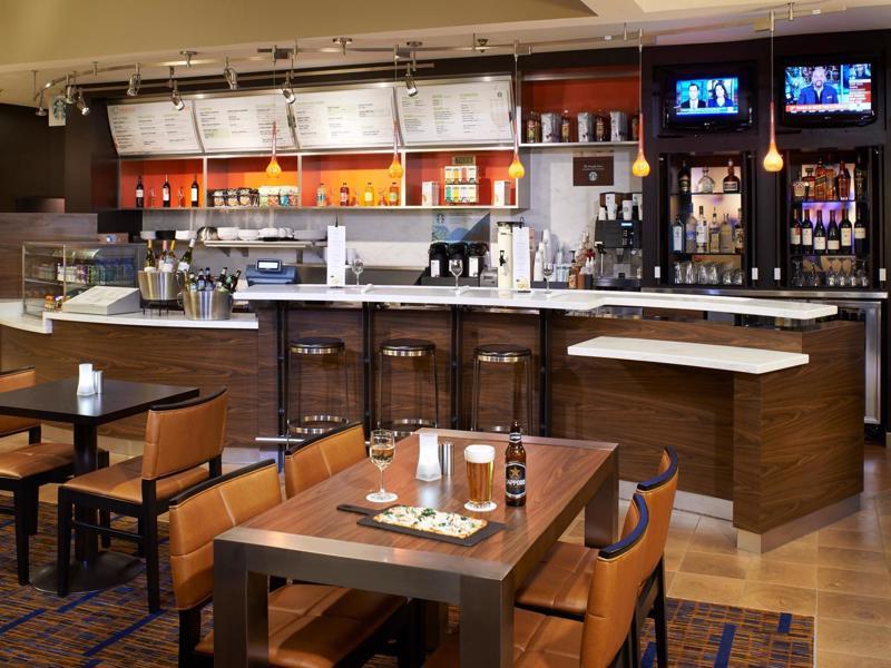 Courtyard Chicago Arlington Heights/south Hotel 3*